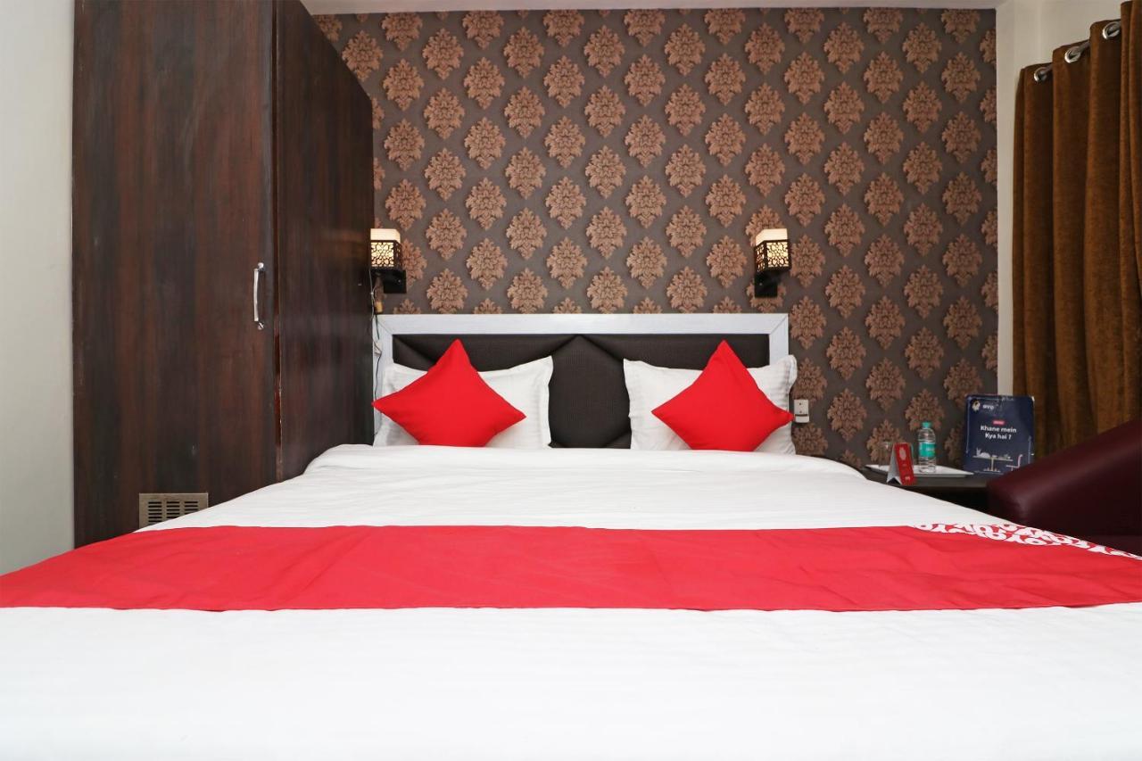 Oyo Hotel Prerna Raipur  Ngoại thất bức ảnh